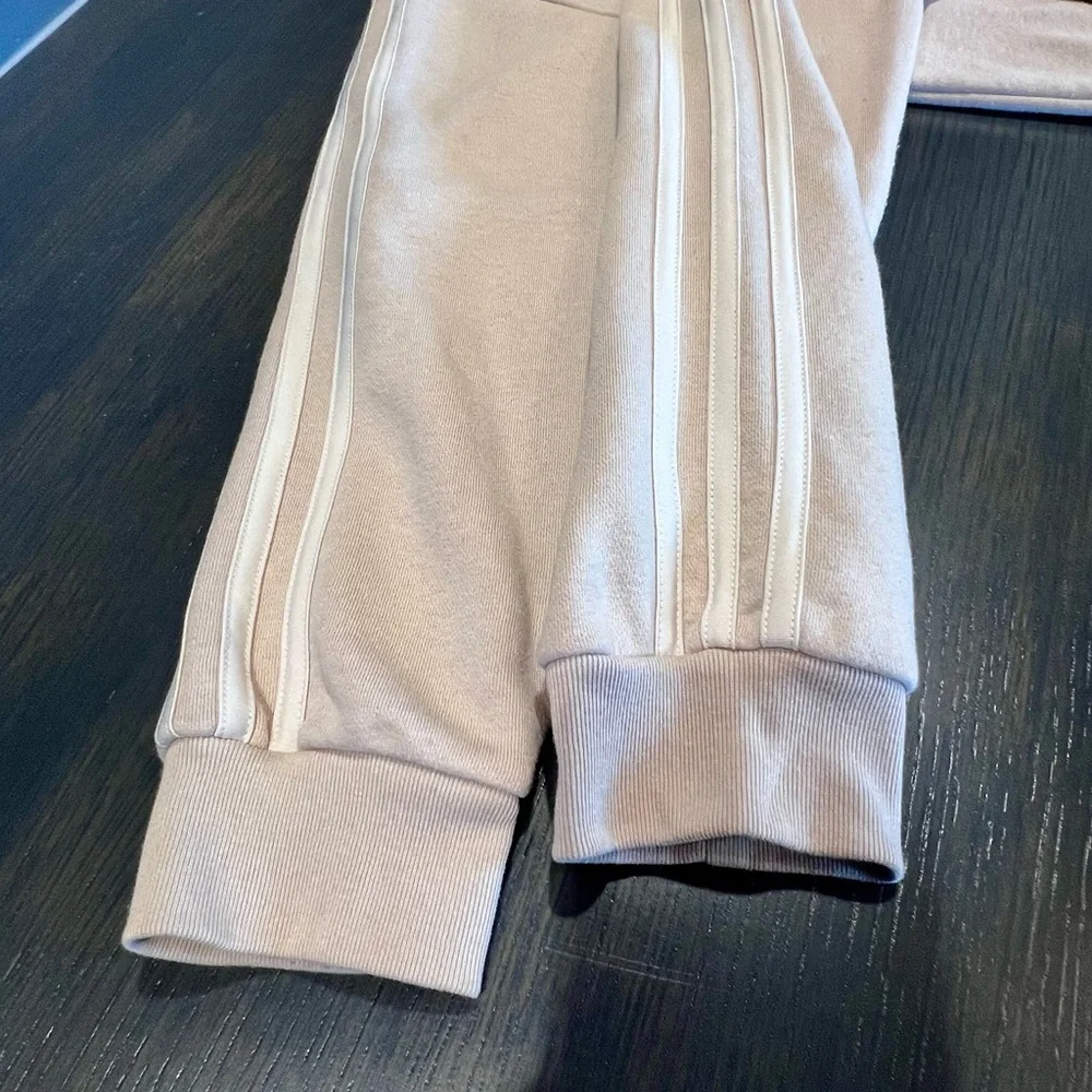 adidas Boys Tech Fleece Hoodie Tan Beige Athletic Logo Sweatshirt Youth M 10 12